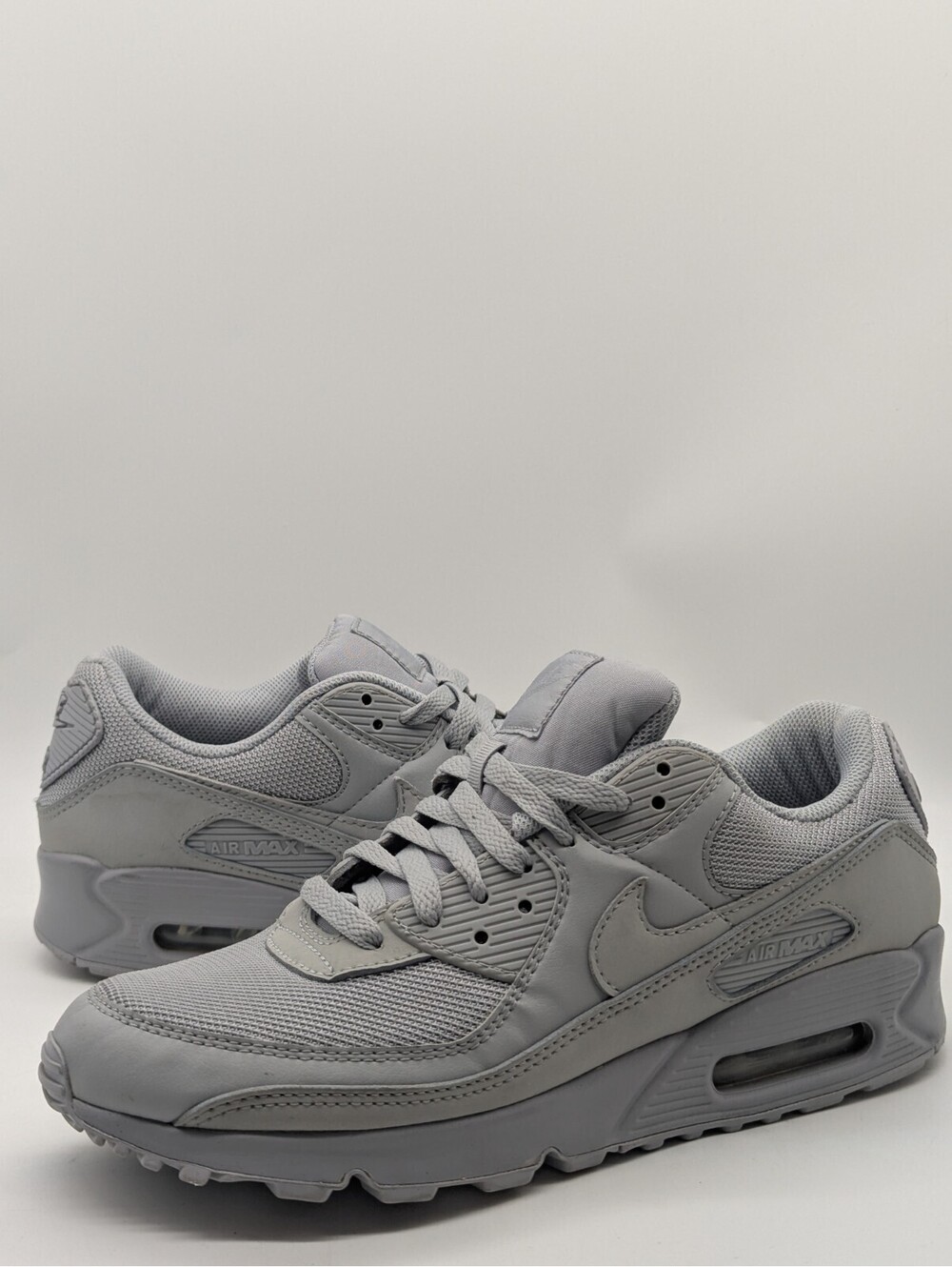 Nike Air Max 90 Recraft Wolf Grey Mens Size 9.5 Shoes Sneakers VNDS CN8490-001